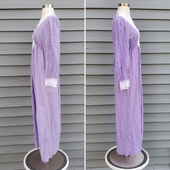 Vintage 70s Boho Dara Jane NWT Soft Purple and Lace V Neckline Slip Nightgown Lg - Picture 2 of 7